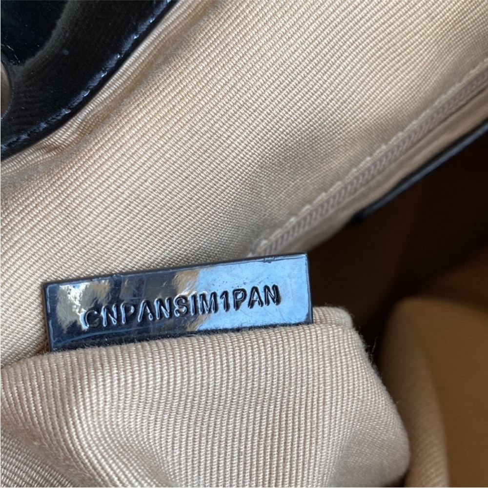 Authentic Burberry backpack - Picture 14 of 16